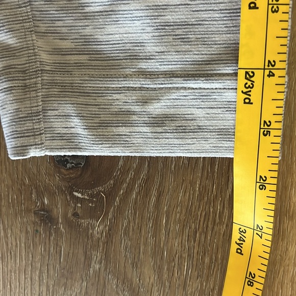 Lululemon light gray joggers size 4 - Picture 4 of 5